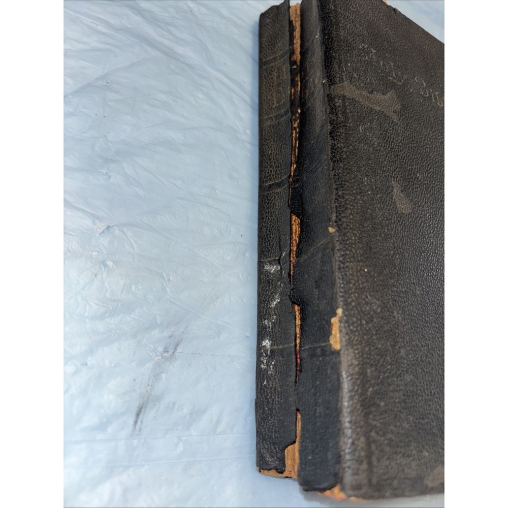 Rare 1920s - 30's Self Pronouncing KJV Holy Bible Red Edges Study Reference - Picture 4 of 15